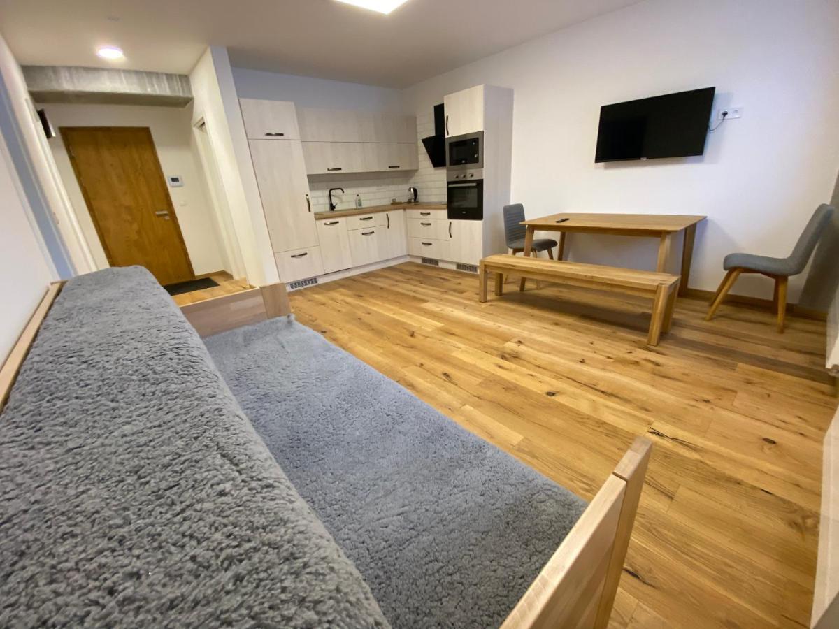 Wellness Apartman Pila Kvilda Exteriör bild