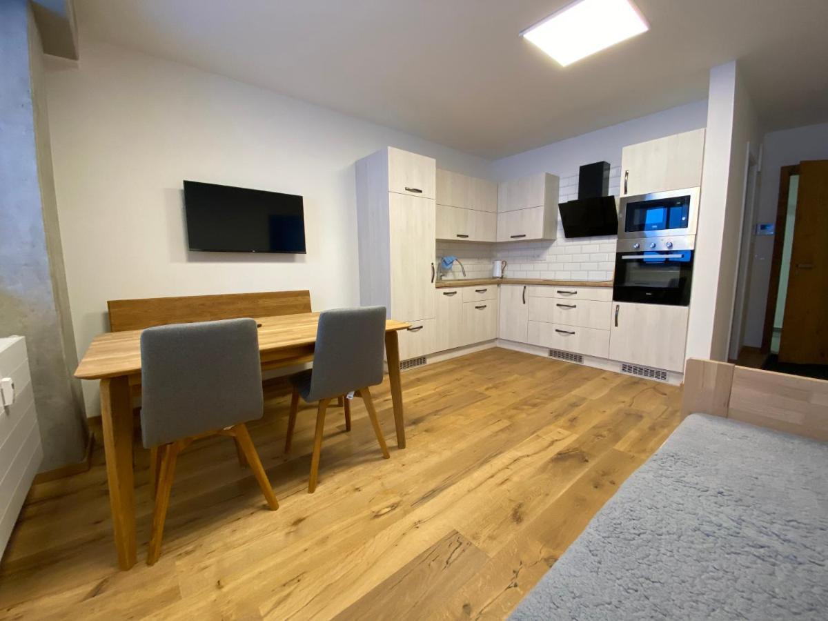 Wellness Apartman Pila Kvilda Exteriör bild